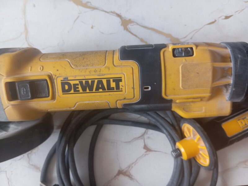 Flex Dewalt profesional
